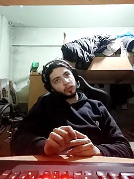 kleineid77 online show from February 19, 6:26 pm