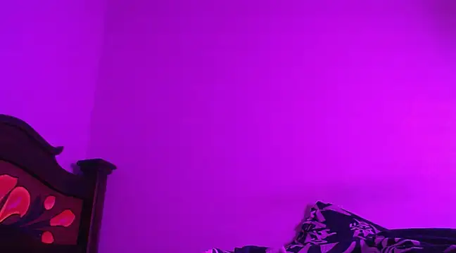 isaaclatino online show from December 29, 6:14 am