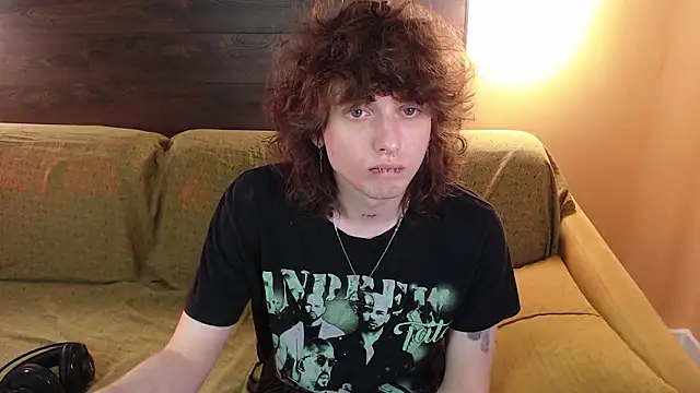 axxxturel online show from March 18, 10:40 am