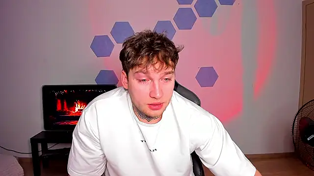 Chris Tyson online show from March 30, 10:05 am