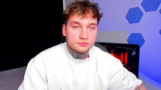 Chris Tyson online show from April 1, 1:52 pm