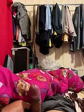 Snapshot of A6229 chatting on December 20, 8:55 pm A6229 online show from December 20, 8:55 pm