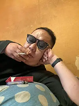 punk0805 online show from March 25, 4:16 am