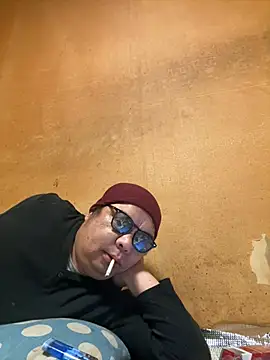 punk0805 online show from February 26, 1:12 pm