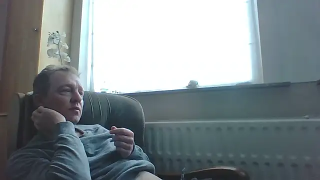 bertolini online show from February 8, 1:48 pm