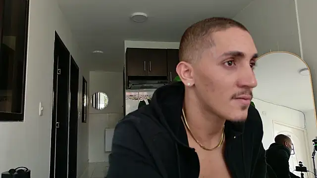 MikeRoss7777 online show from October 28, 3:14 pm