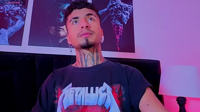 JuanCamiilo 66 online show from February 12, 1:33 am