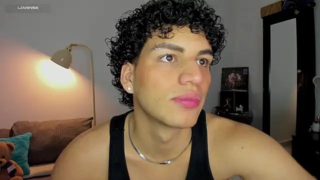 Curlblue online show from October 12, 12:37 am