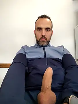 leon3875 online show from December 2, 3:26 pm