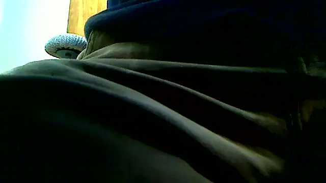 markluvskitty online show from October 24, 1:24 pm