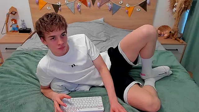 Fandi 777 online show from March 3, 11:28 am