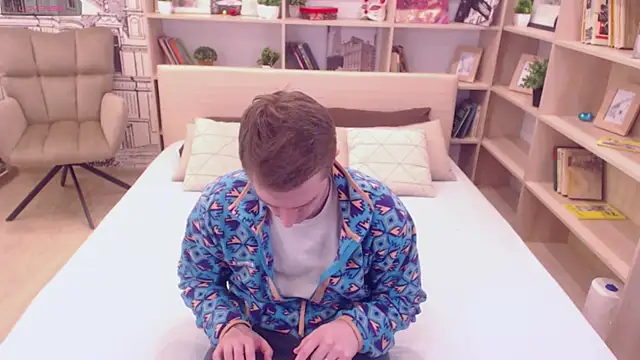 EthanPinkman online show from March 10, 3:01 am