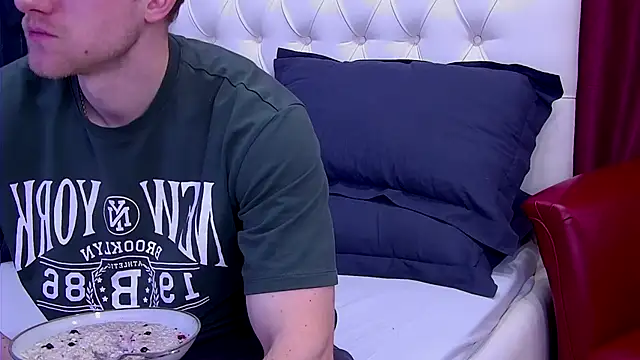 EthanPinkman online show from September 25, 4:22 am