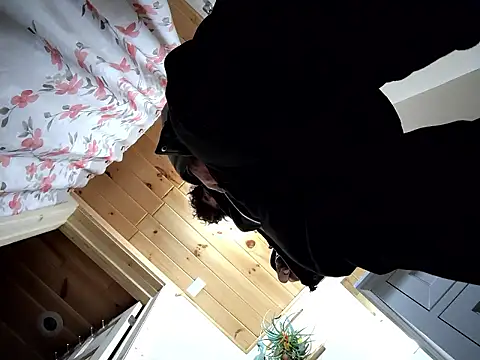 Lilsmokeshow017 online show from February 3, 8:30 am