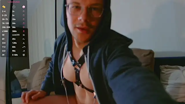 sweetbubble11 online show from October 5, 9:46 am