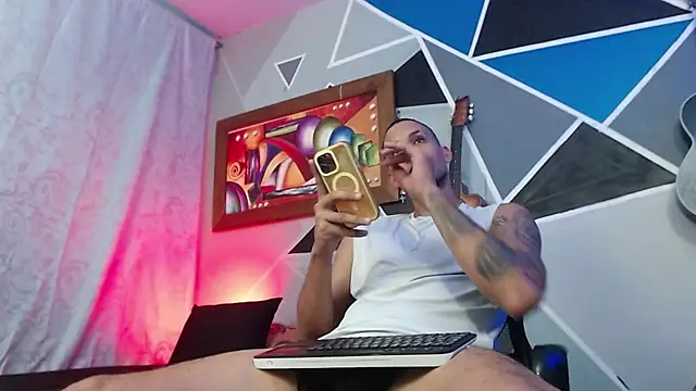 MagnusFrost online show from March 14, 5:47 am