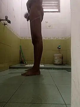 Skinny safi online show from October 2, 11:36 am