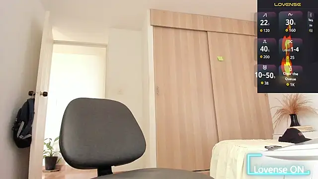 Sebastian-Dash online show from February 28, 7:24 pm