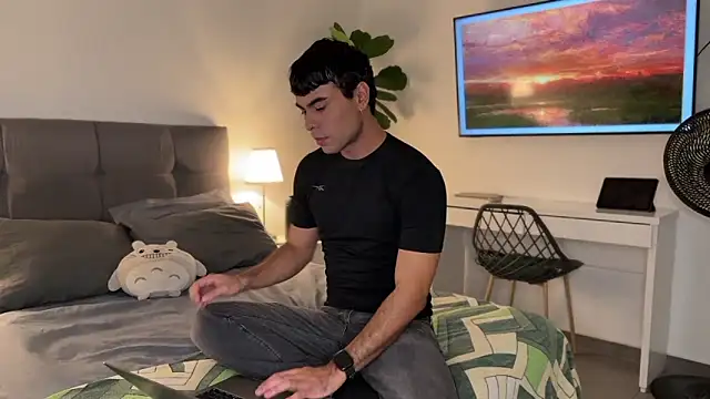 oliversstream online show from November 18, 1:53 am