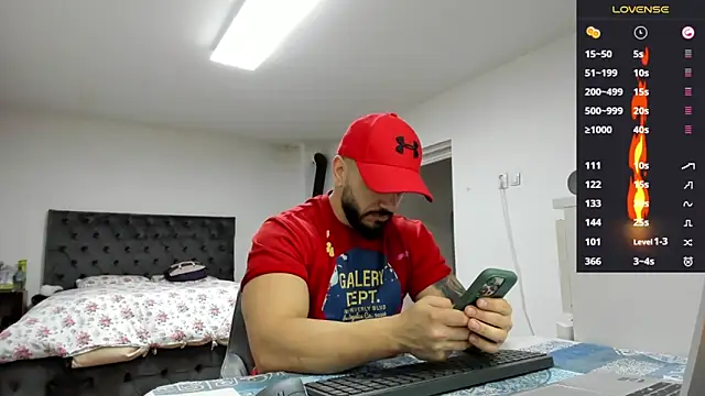 supermanboy94 online show from February 11, 7:46 am