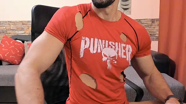 HotHunkTrainer online show from February 2, 9:08 am