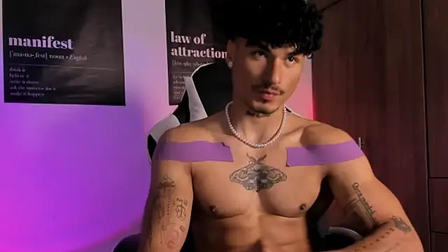 Thomas Fit1 online show from February 17, 2:21 am