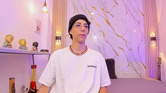 Nikolay Gregori online show from April 3, 4:31 am