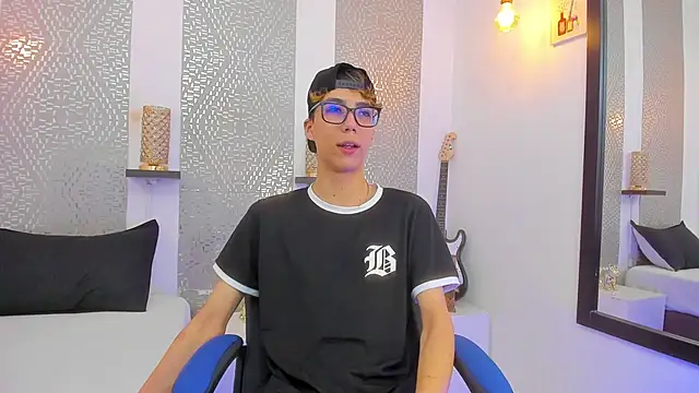 Nikolay Gregori online show from January 2, 3:58 am