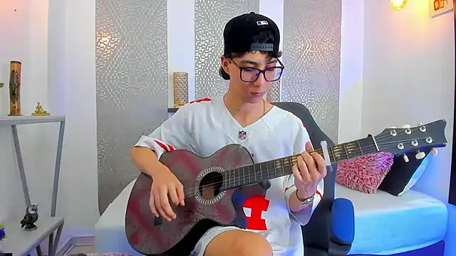 Nikolay Gregori online show from March 7, 4:02 am