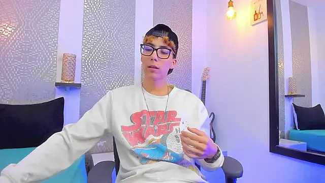 Nikolay Gregori online show from December 22, 5:01 am