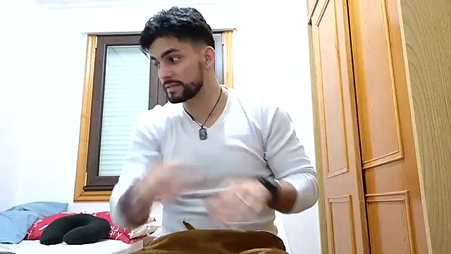 Jackyrose online show from December 11, 6:37 am