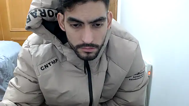 Jackyrose online show from January 19, 9:11 am