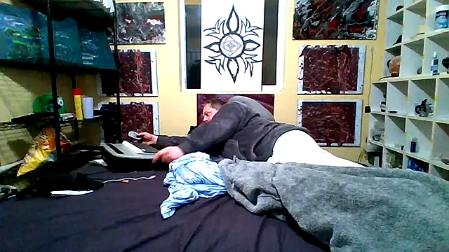 Mic Oxinner online show from December 19, 1:52 pm