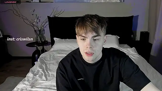 simonwnl online show from March 1, 10:02 am