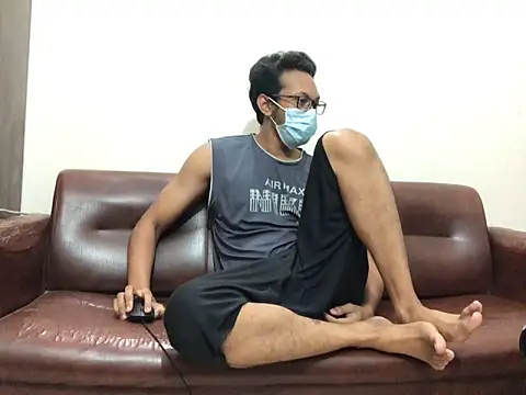 Snapshot of Zeuhorny chatting on October 7, 4:33 pm Zeuhorny online show from October 7, 4:33 pm