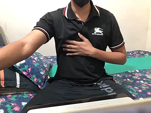 Snapshot of Zeuhorny chatting on March 7, 6:54 pm Zeuhorny online show from March 7, 6:54 pm