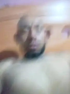 Snapshot of pineda1689 chatting on October 24, 6:37 am pineda1689 online show from October 24, 6:37 am