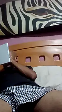 Snapshot of pineda1689 chatting on December 17, 6:56 am pineda1689 online show from December 17, 6:56 am