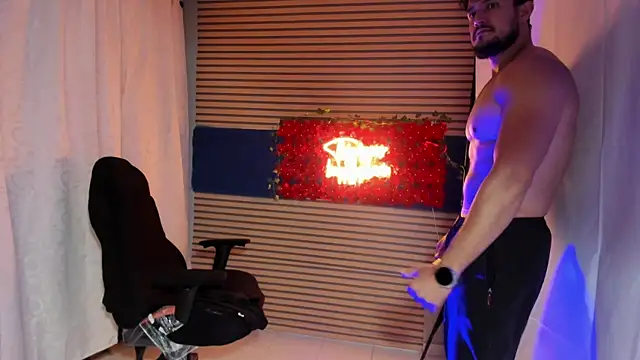 sexbull14 online show from November 10, 11:42 pm