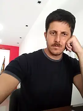 Snapshot of Jota_show chatting on February 15, 6:44 pm Jota show online show from February 15, 6:44 pm