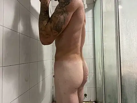 Snapshot of Sweetpasses chatting on March 3, 3:24 pm Sweetpasses online show from March 3, 3:24 pm