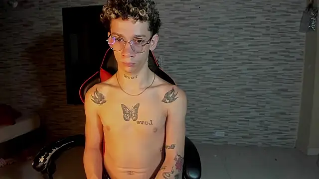 mateodeamjo online show from October 2, 9:35 am