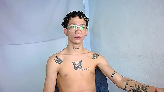 mateodeamjo online show from June 3, 4:36 am