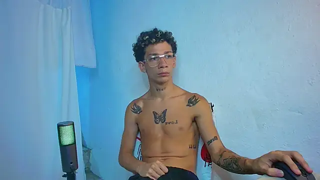 mateodeamjo online show from April 9, 6:19 am