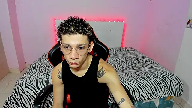 mateodeamjo online show from October 20, 11:41 pm