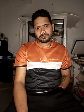 Joselatino23 online show from November 9, 6:06 am