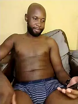 Snapshot of Stallion100 chatting on January 7, 2:38 pm Stallion100 online show from January 7, 2:38 pm