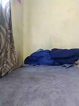 Snapshot of Stallion100 chatting on December 20, 6:40 am Stallion100 online show from December 20, 6:40 am