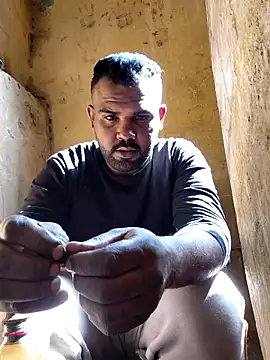 ListedLoin online show from March 5, 11:39 am