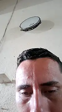 Snapshot of luissilva0071 chatting on March 10, 12:06 pm luissilva0071 online show from March 10, 12:06 pm